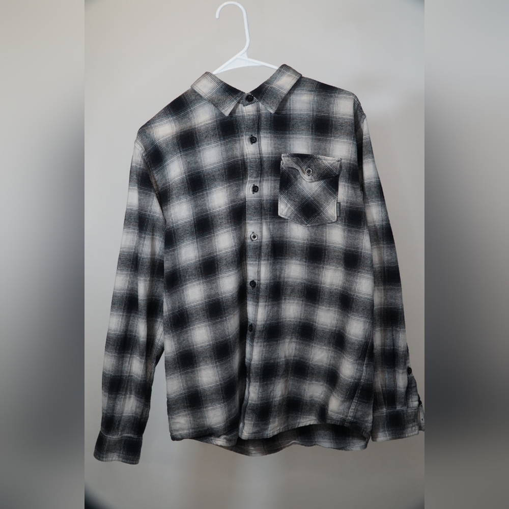Columbia Flannel Size M